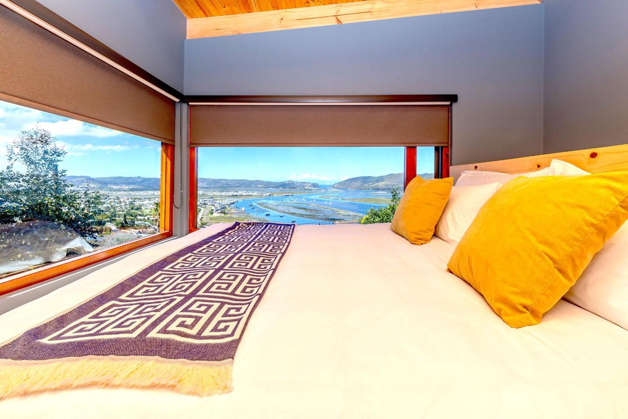 Main House - Maison Mahogany - 100sqm Design With Lagoon View And Jacuzzi Apartment Knysna